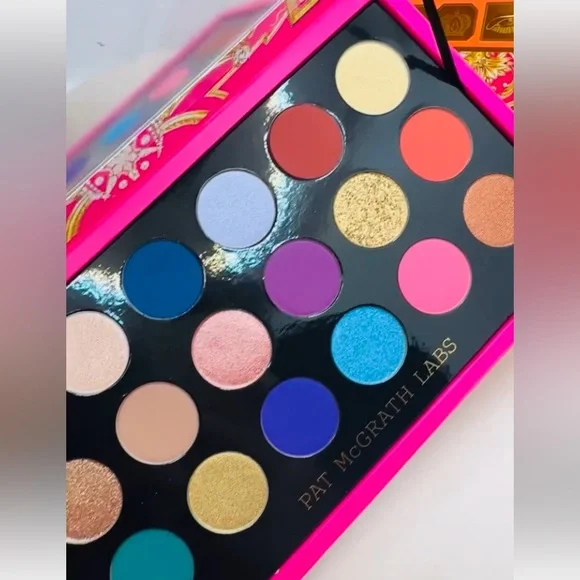 NEW! Pat McGrath MTHRSHP Mega: Celestial Nirvana Eyeshadow Palette - Picture 1 of 10